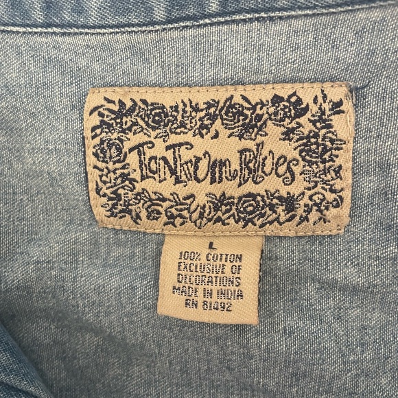 Tantrum Blues Denim Jean Jacket Embroidered Animal Print Size L Animal Kingdom - Picture 5 of 9
